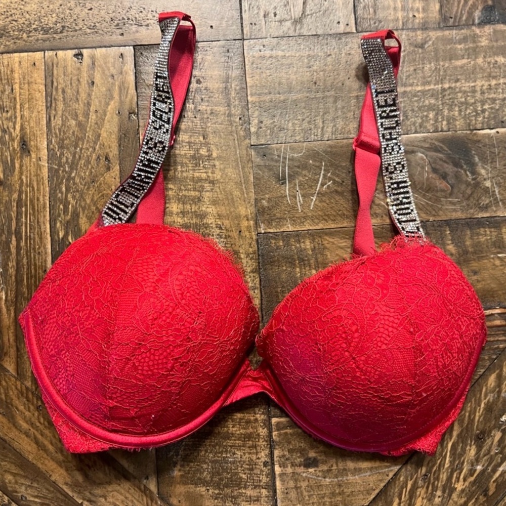 Victoria’s Secret lace bling bra
